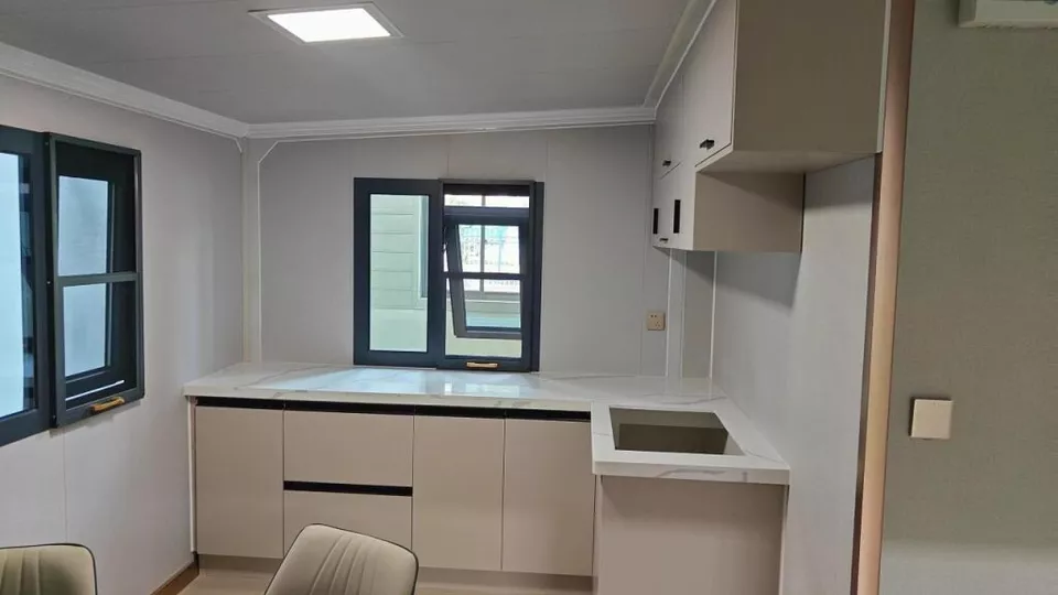 Transportable 2 Bed 1 Bath Expandable Home - Image 3