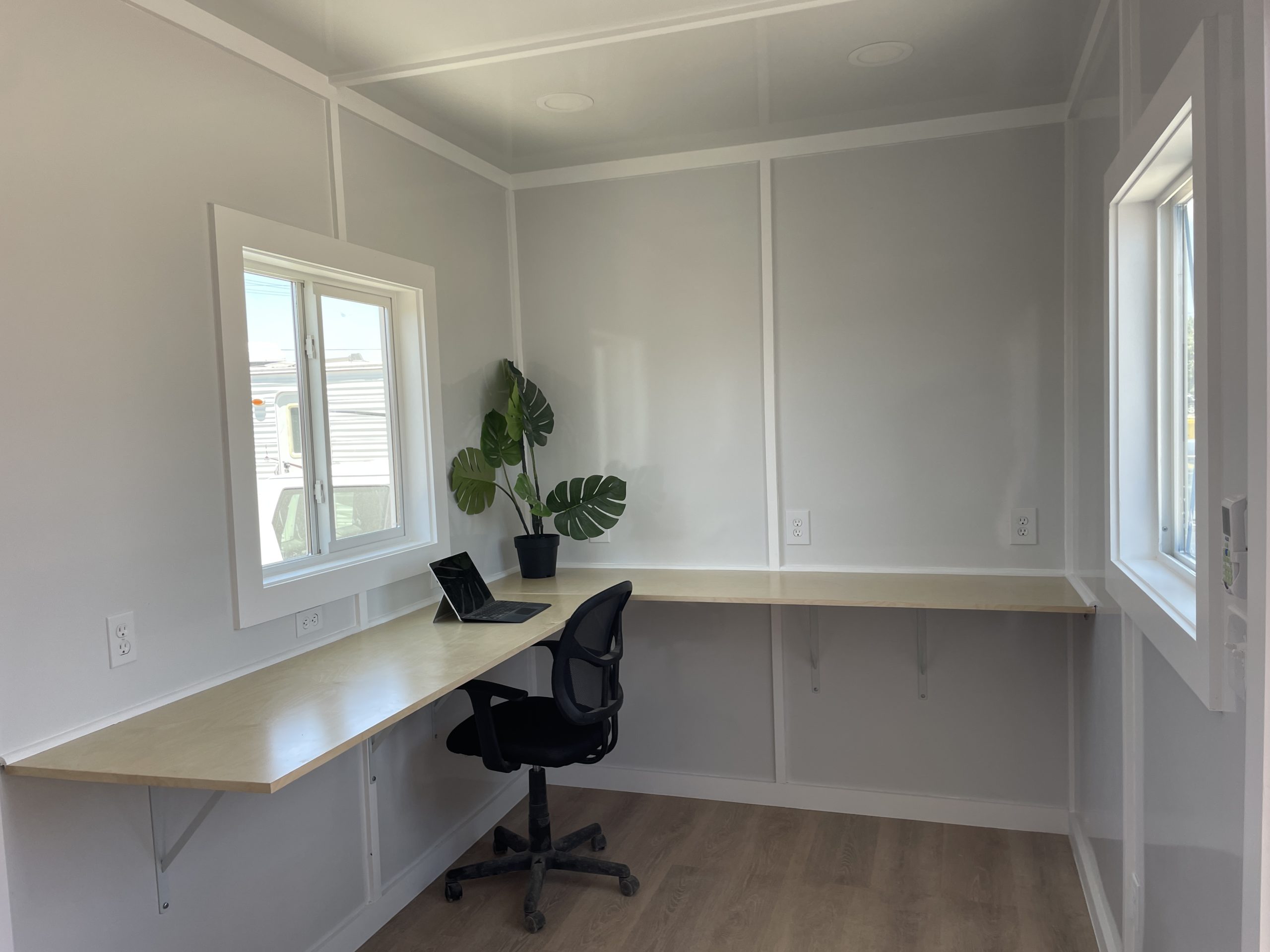 20 ft Standard Container Office for Sale | Jensen Mobile Home Movers - Image 5