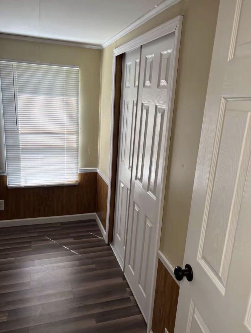 Updated 1990 Schult Mobile Home for Sale in Warren, Ohio | 2 Bed, 1 Bath - Image 9