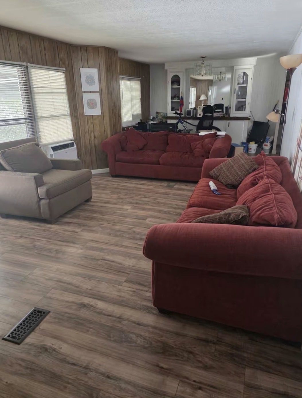 3 Bedroom Double Wide Mobile Home for Sale in Warren, Ohio | $13,000 - Image 10