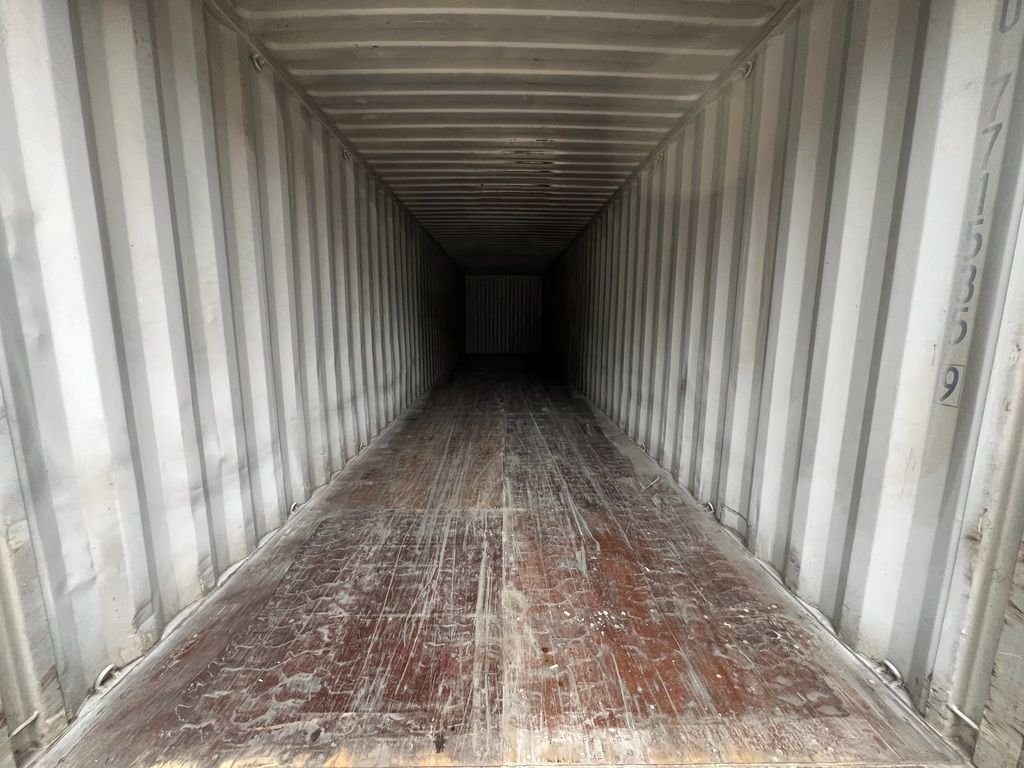 40f Storage Container Standard Height Wind and Water Tight used - Image 10